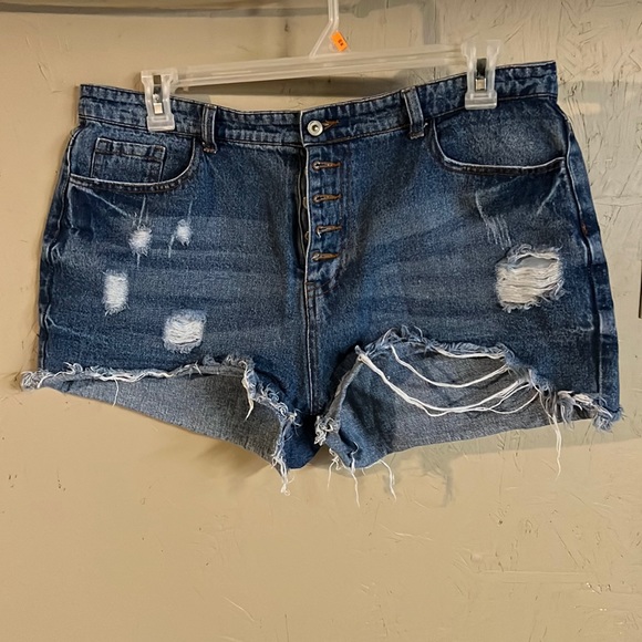 Pants - Dark Wash Distressed Denim Shorts